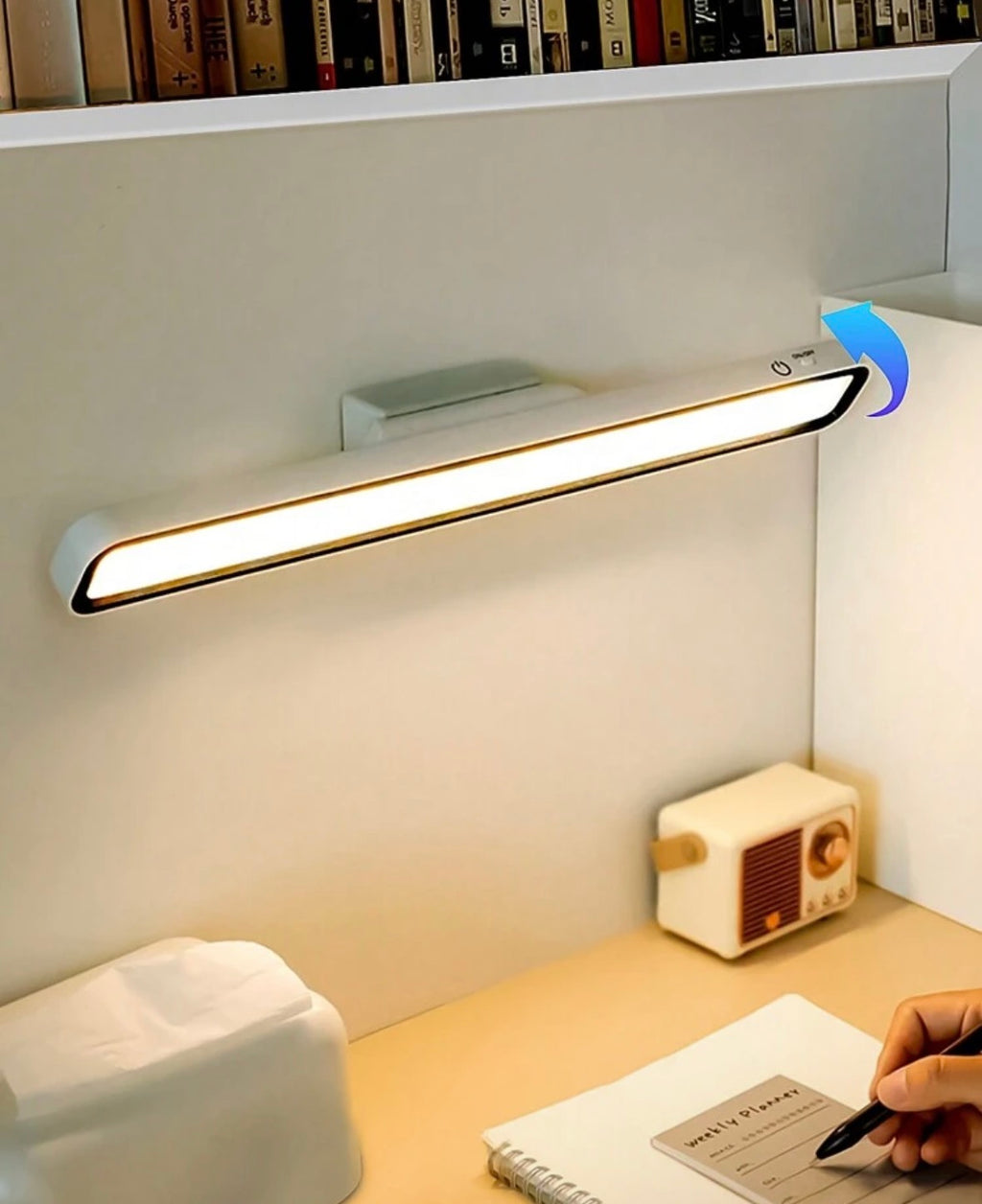 LED desk light with remote control