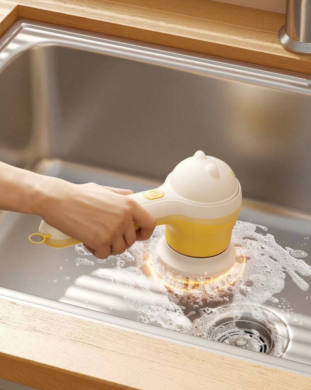 Electric spin scrubber