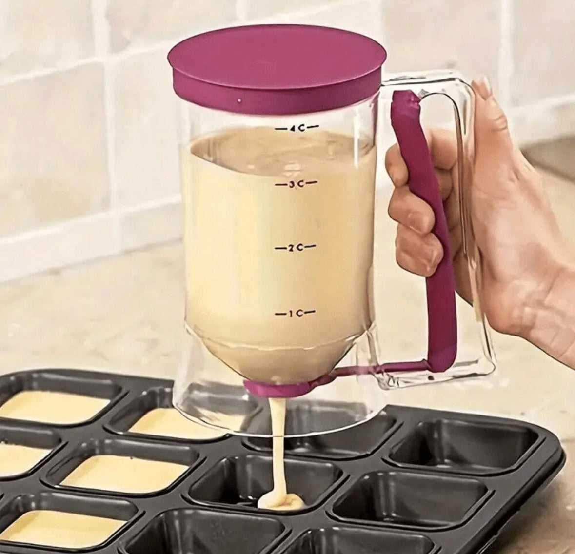 Pancake batter dispenser