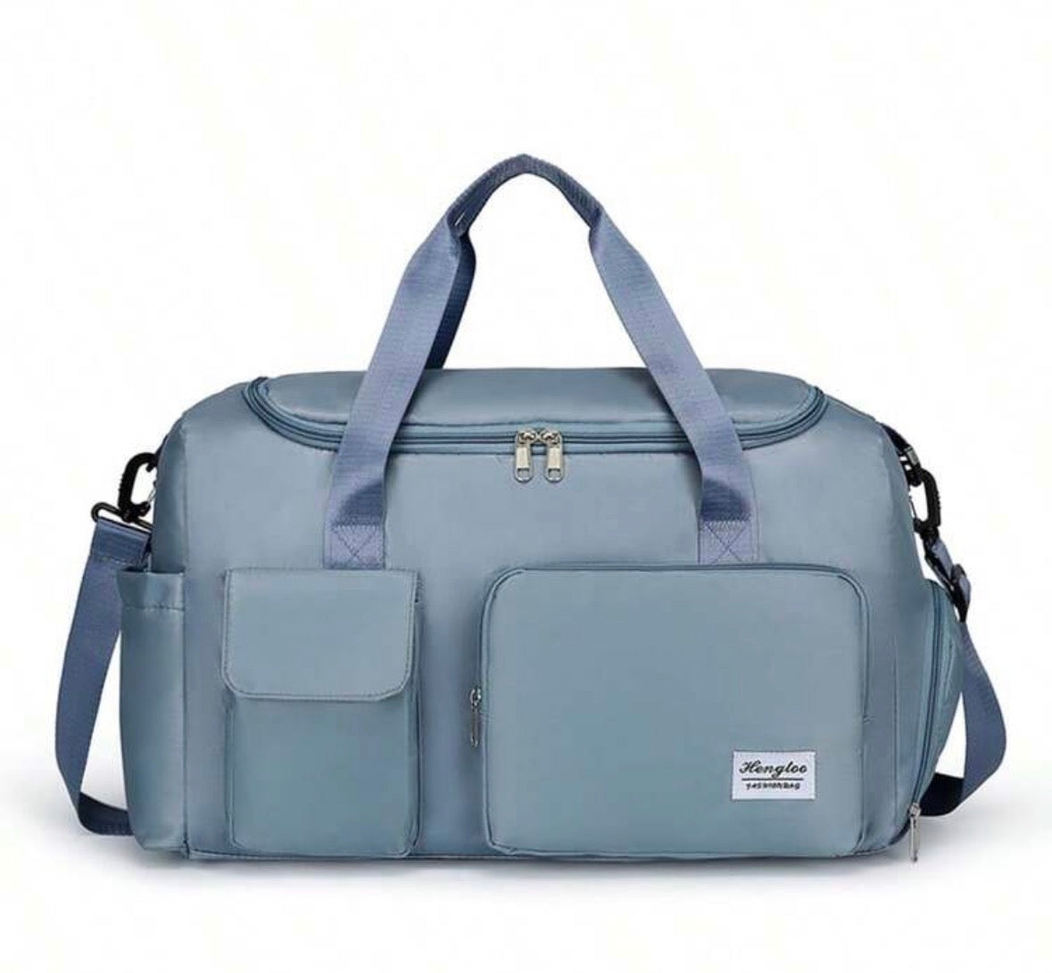 Travel/gym bag with many compartments