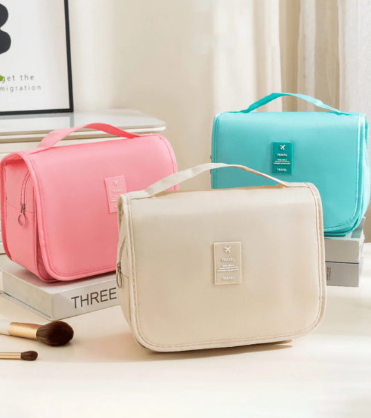 Travel makeup bag