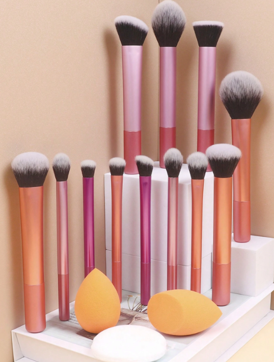 Real techniques brush set
