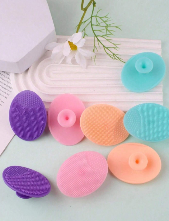Face cleaning brush